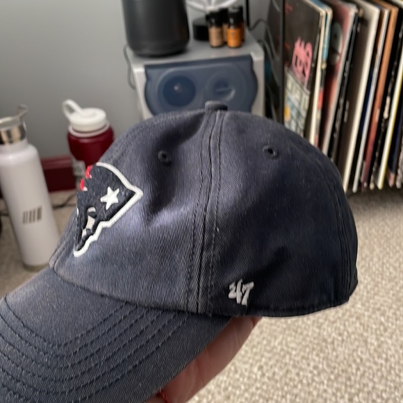 2000s Patriots Hat - Picture 2 of 2